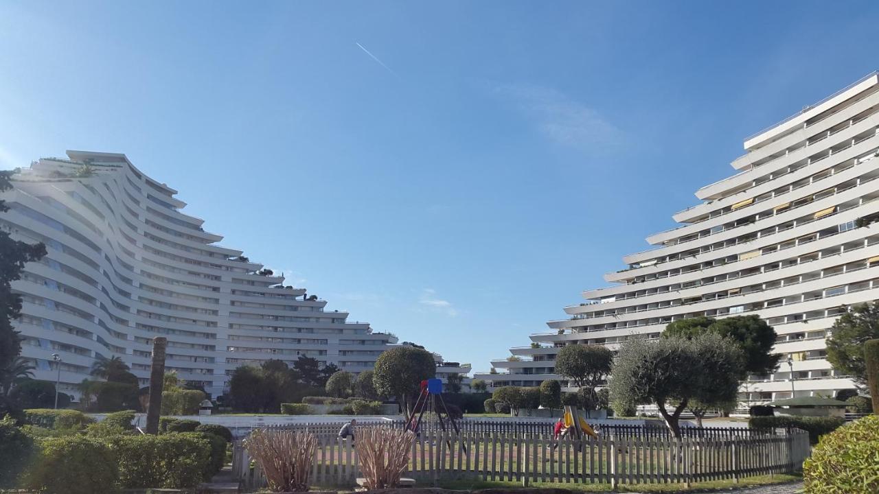 Lovely Apartment In Marina Baie Des Anges- Baronnet - Sew View, Free Parking Spaces On Site, Restaurants, Beach, Supermarket Вилньов Любе Екстериор снимка
